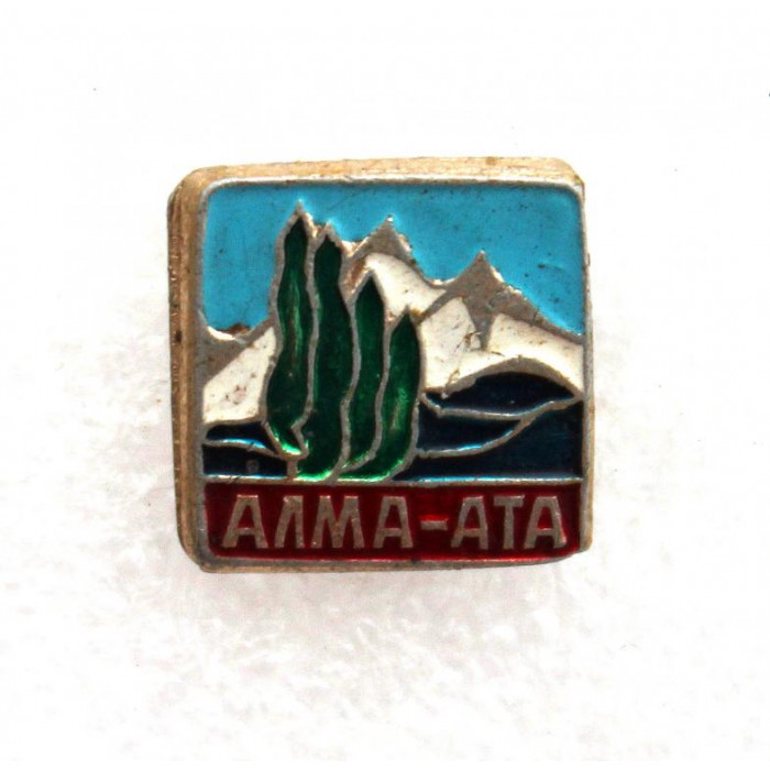 СССР (Казахстан) нагрудный знак «АЛМА-АТА» горы Заилийского Алатау