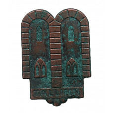 СССР (Эстония) знак «TALLINN». Фрагмент средневекового здания (медь)