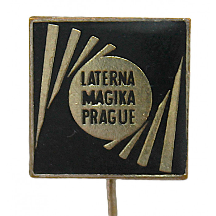 ЧЕХОСЛОВАКИЯ знак на игле "Laterna Magika". Театр "Латерна Магика" в Праге