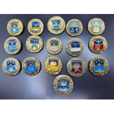 Набор из 16 Значков Города / Гербы №1. Серия Древний Герб