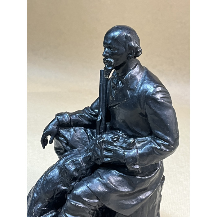 СССР Скульптура Некрасов на охоте с собакой Силумин