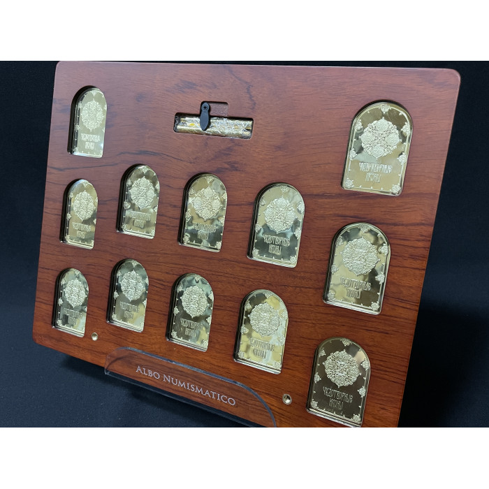 Россия ИМД полный набор 12 Слитков "Чудотворные иконы" Пруф / Proof с покрытием. Цветные