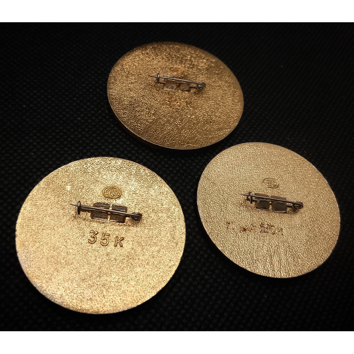 СССР набор из трех Знаков / Значков. Музей - Усадьба Клин, Архангельское, Абрамцево (BOX600)