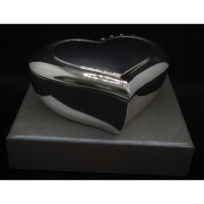 Ниуэ 2 Доллара 2011 год. Серебро 999. Любовь бесценна Фламинго. Сердце. Цветная