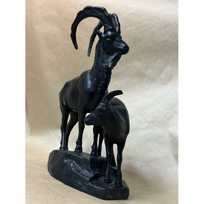 СССР Касли Чугун скульптура Горные козлы, 1974 год 