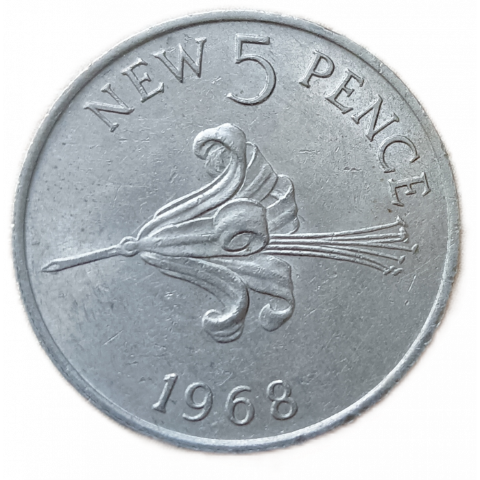 Гернси 5 Новых Пенсов 1968 год Лилия