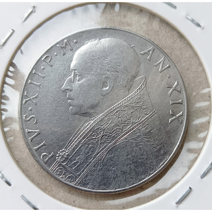 Ватикан 100 Лир 1957 год Вера Римский папа Пий 12