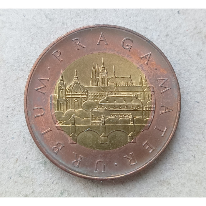 Чехия 50 Крон 2009 год , Богемский лев , Прага , Карлов мост , Биметалл