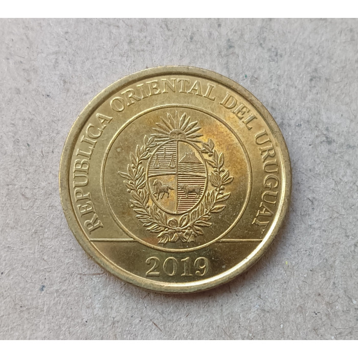 Уругвай 2 Песо 2019 год , Капибара