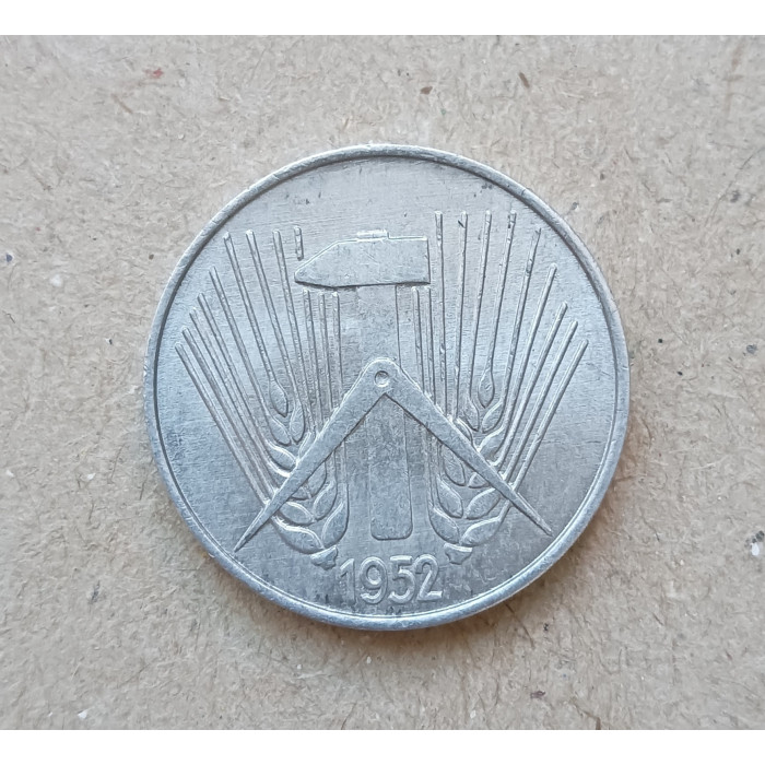 Германия , ГДР 5 пфеннигов 1952 год , А 