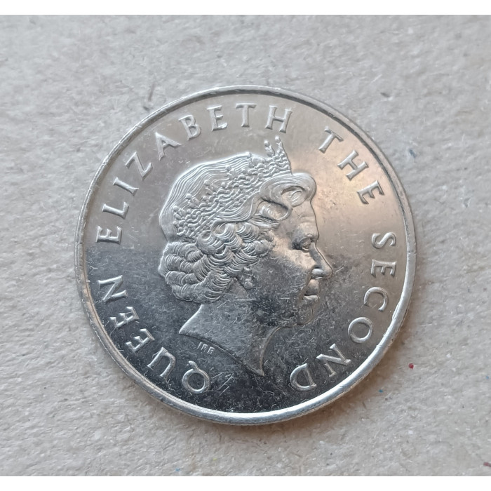 Восточные Карибы 25 Центов 2004 год , Золотая лань , Военный корабль , Елизавета 2 Восточные Карибы 25 Центов 2004 год , Золотая лань , Военный корабль , Елизавета 2