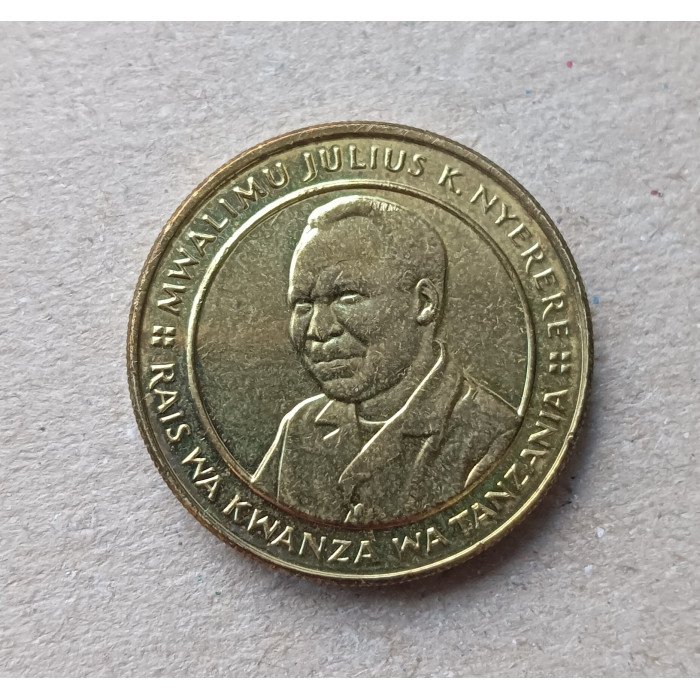 Танзания 100 Шиллингов 2015 год , Импала , Африканская антилопа Танзания 100 Шиллингов 2015 год , Импала , Африканская антилопа