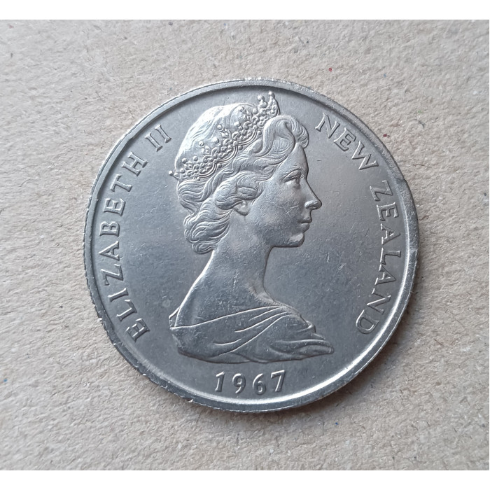 Новая Зеландия 50 Центов 1967 год , Корабль Индевор , Елизавета 2 Новая Зеландия 50 Центов 1967 год , Корабль Индевор , Елизавета 2