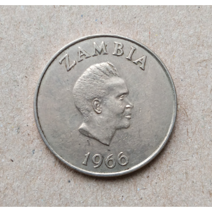 Замбия 1 шиллинг 1966 год , Птица-носорог , Венценосный ток