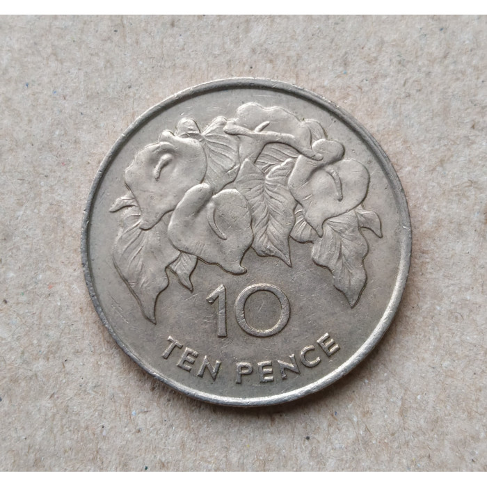 Острова Святой Елены и  Вознесения, 10 пенсов 1984 год , Лилия