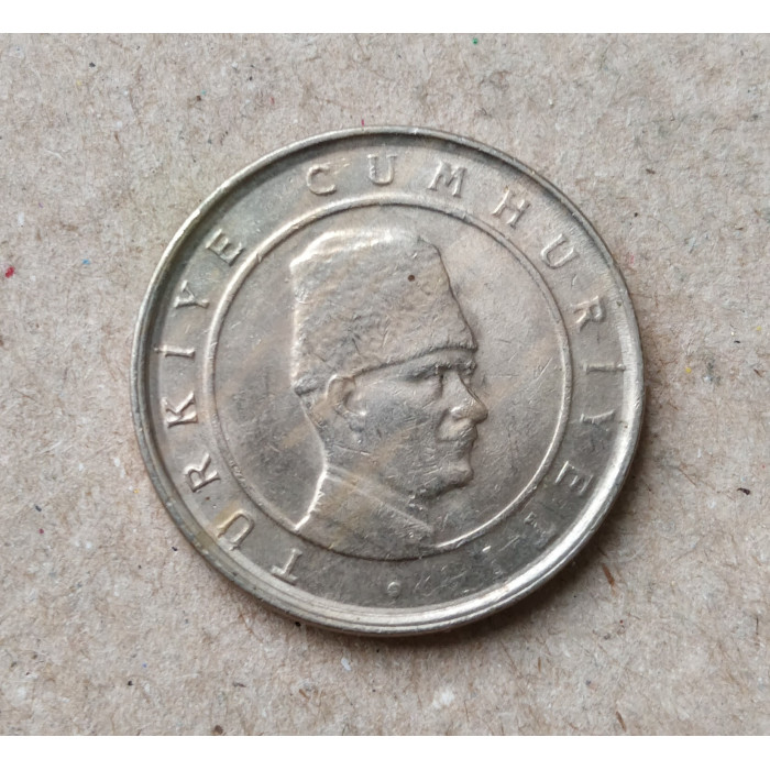 Турция 100000 Лир 2002 год