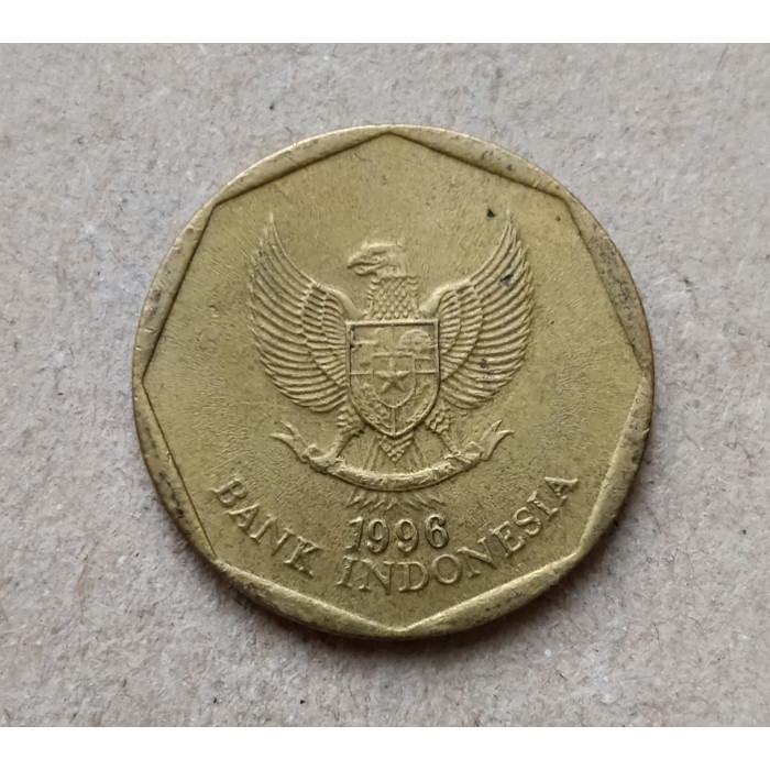 Индонезия 100 Рупий 1996 год , Гонки на быках