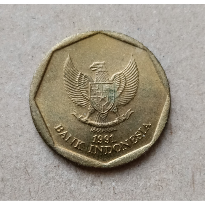 Индонезия 100 Рупий 1991 год , Гонки на быках