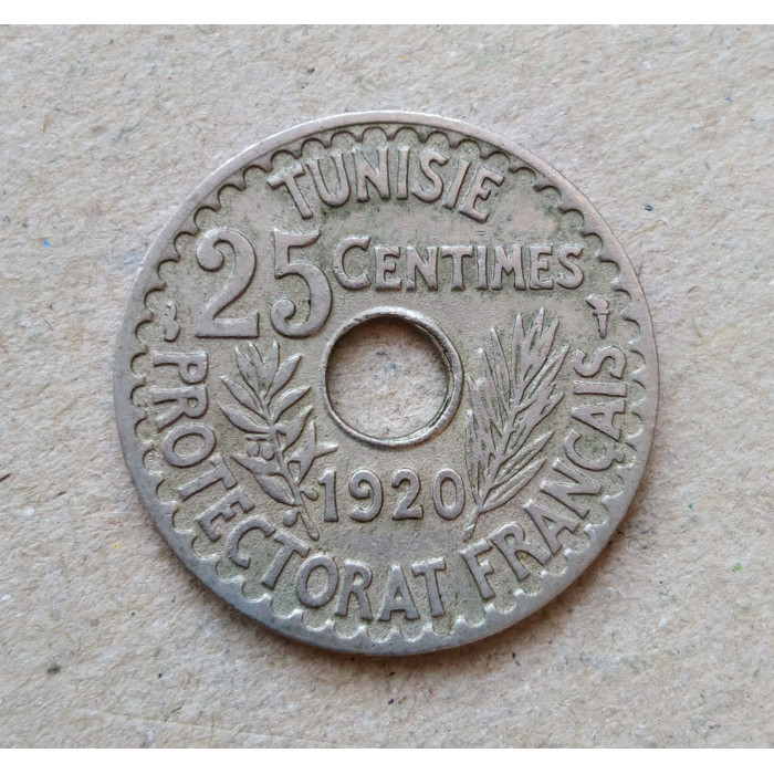 Тунис 25 Сентим 1920 год , Французский протекторат