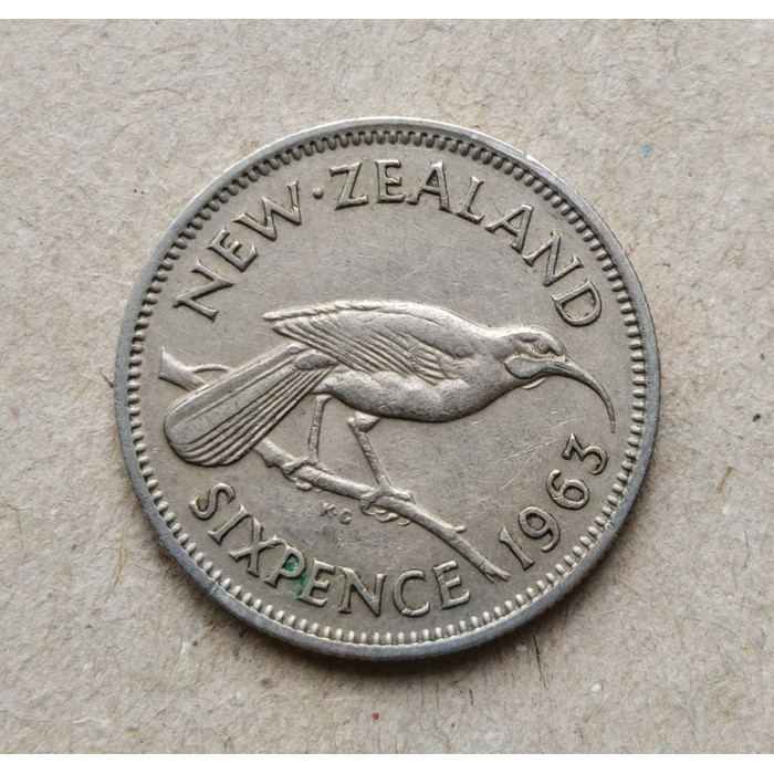 Новая Зеландия 6 Пенсов 1963 год , Птица гуйя