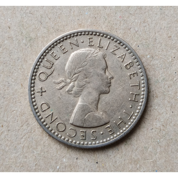 Новая Зеландия 6 Пенсов 1963 год , Птица гуйя