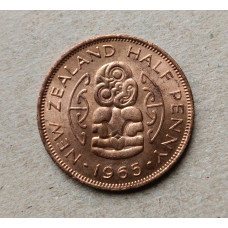 Новая Зеландия 1/2 Пенни 1965 год , Амулет народа маори