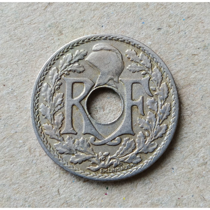 Франция 10 Сентим 1924 год
