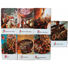 СССР комплект из 7 открыток "БЛЮДА ЛИТОВСКОЙ КУХНИ" Рецепты Треста ресторанов и кафе города Вильнюса (1974 год)
